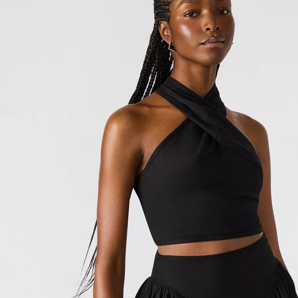 Steve Madden Twist Neck Cropped‎ Winnie Top Black